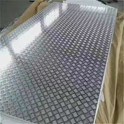 Five Bars Aluminium Checker Plate Roll Width 500-1500mm Corrosion Resistance