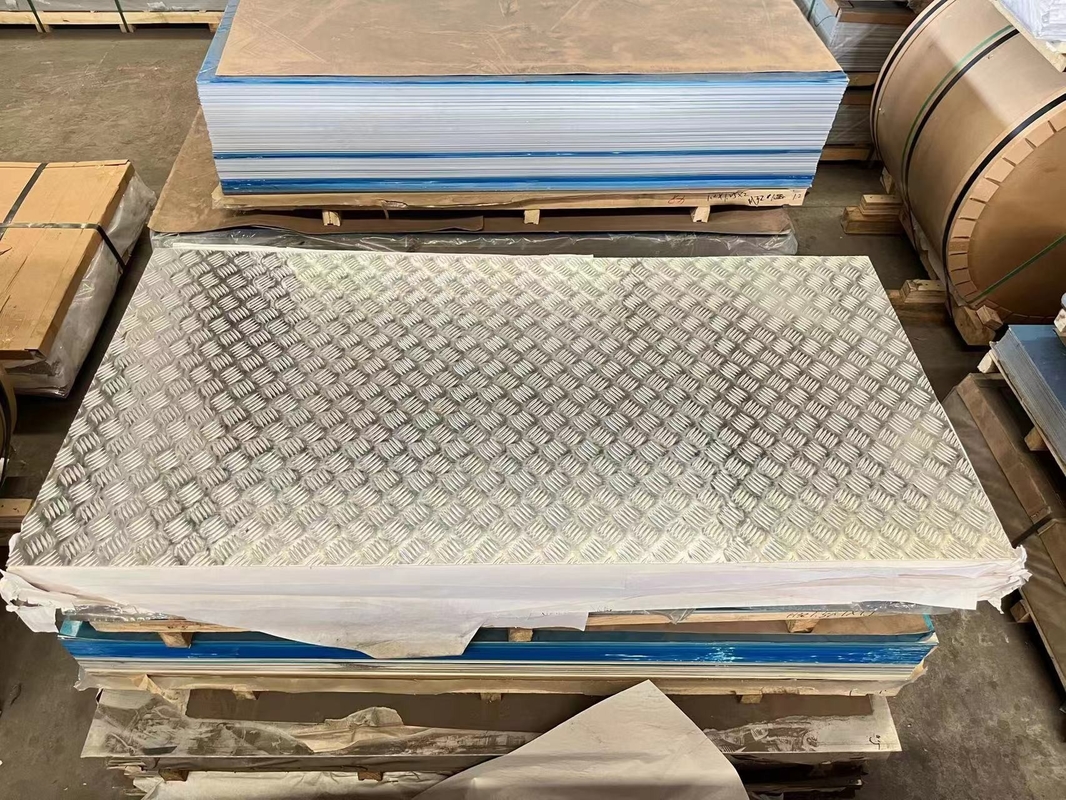 Embossed Aluminum Checkered Plate 3003 1100 5 Bar Pattern For Car Truck