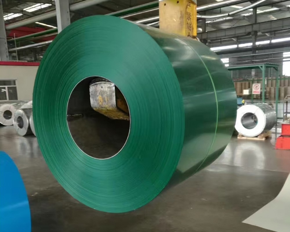 Cold Rolled Green Prepainted Aluminum Coil For Roofing 1520mm 1550mm 1575mm